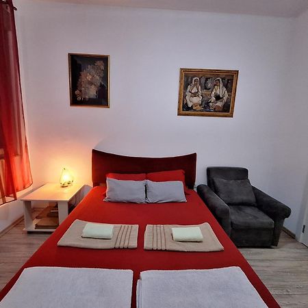 Apartman Prokin Bed and Breakfast Νόβι Σαντ Εξωτερικό φωτογραφία